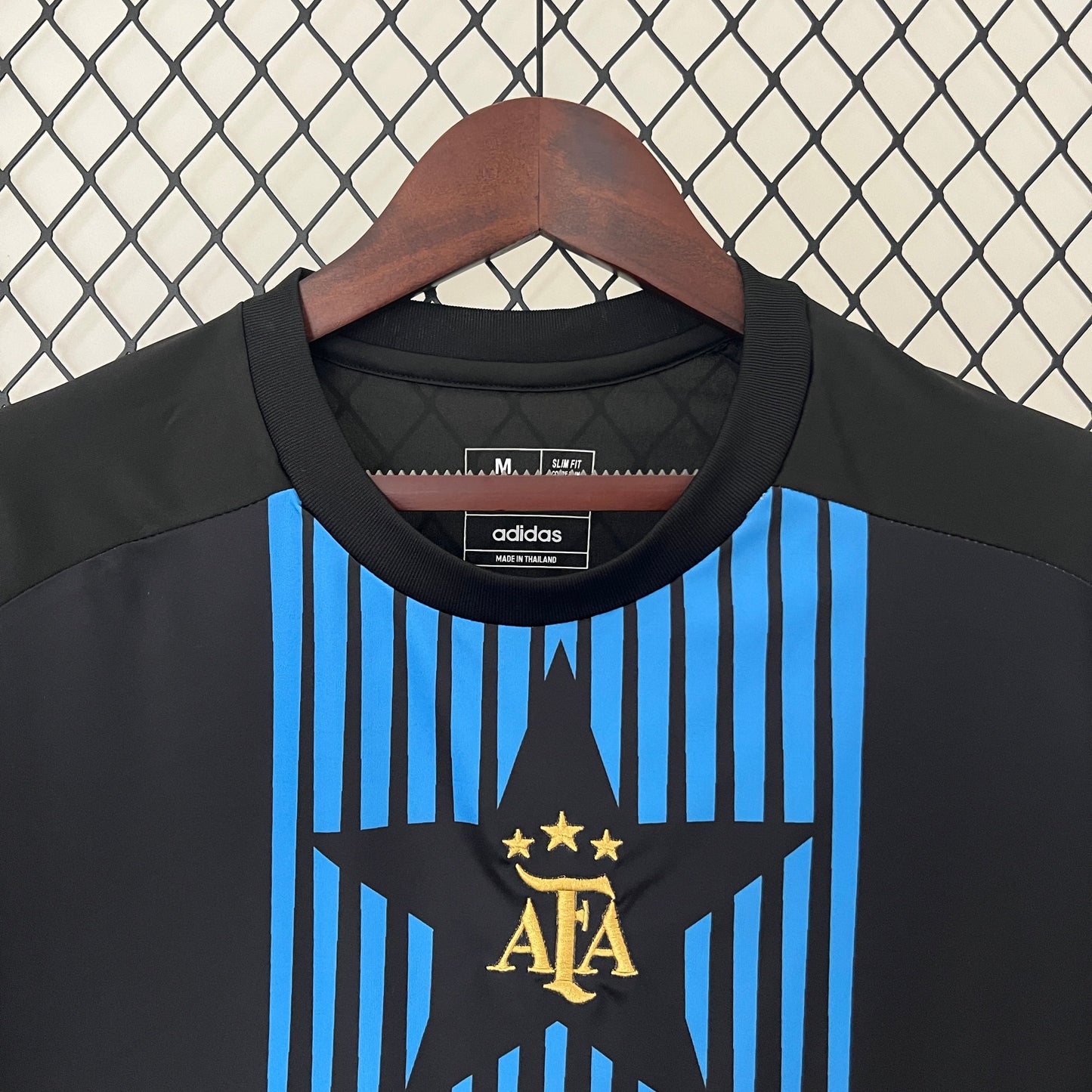 Camisa Argentina Pré-Jogo 24/25 - Torcedor Masculina Lançamento